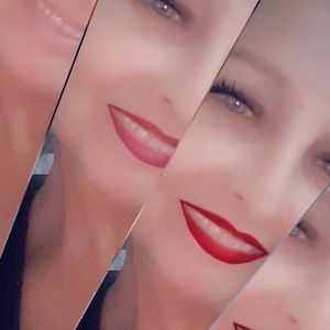 Meet your Posher, Gina